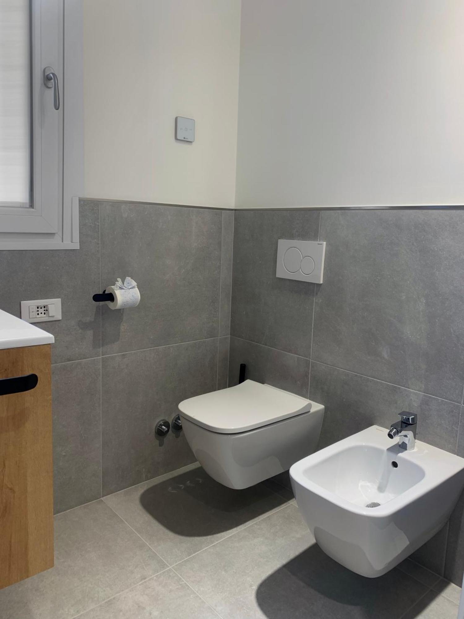 Green Home - Cernobbio Apt Como Luaran gambar