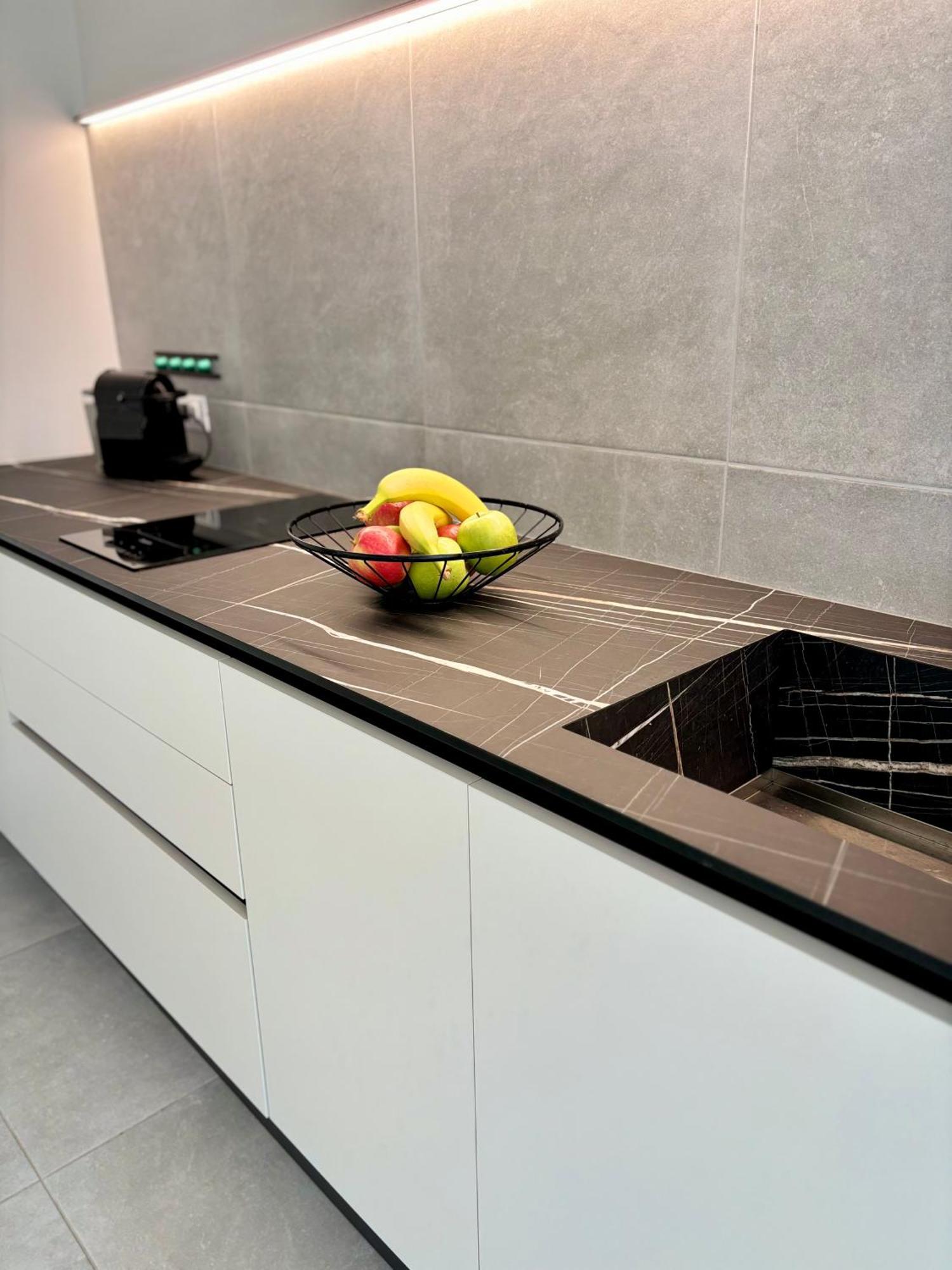 Green Home - Cernobbio Apt Como Luaran gambar